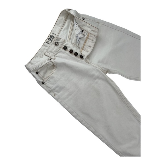 FREE PEOPLE Women's Ivory Button Fly Raw Hem Slim Jeans Size 26 - Picture 5 of 13